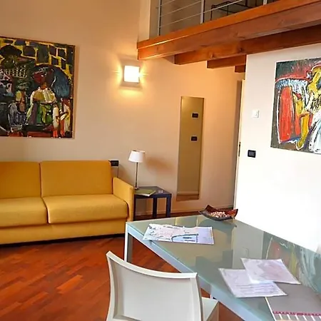 Alcorso Hotel apartamentowy 4*