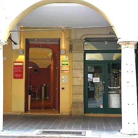 Hotel apartamentowy Alcorso 4*